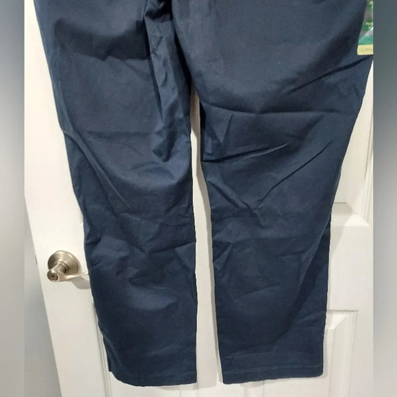 NWT L.L. Bean Navy Blue Lakewashed Chino Pant in Size 18 Regular - Picture 8 of 10